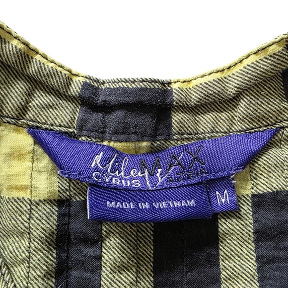 🔥5 FOr $25🔥Miley Cyrus & Max Azria Yellow Plaid Button Down Shirt, Size Medium - Picture 4 of 6